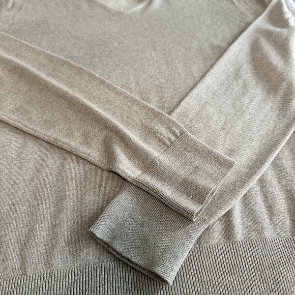 Men’s Banana Republic v-Neck sweater sz S - Picture 3 of 6